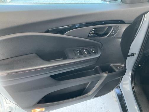 2024 Honda Passport AWD Black