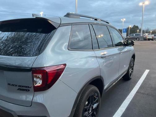 2024 Honda Passport AWD Black