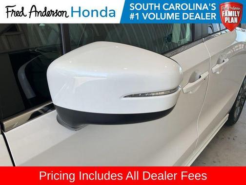 Platinum White Pearl 2026 Honda Odyssey Touring