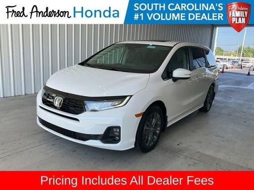 Platinum White Pearl 2026 Honda Odyssey Touring