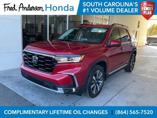 2025 Honda Pilot Touring 8-Passenger