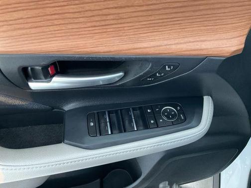 Wind Chill Pearl 2024 Toyota Grand Highlander Limited