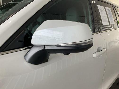 Wind Chill Pearl 2024 Toyota Grand Highlander Limited