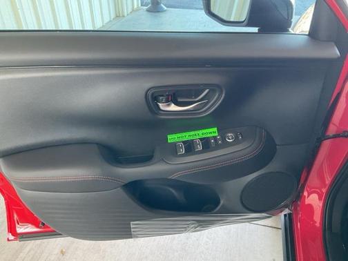 2026 Honda HR-V 2WD Sport