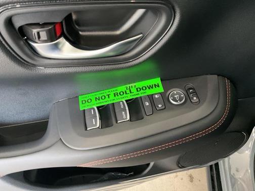 2026 Honda HR-V 2WD Sport