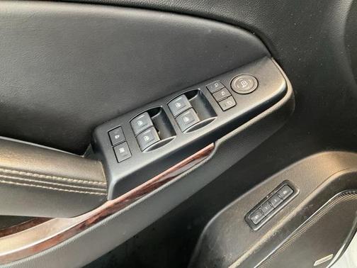 2020 GMC Yukon XL SLT