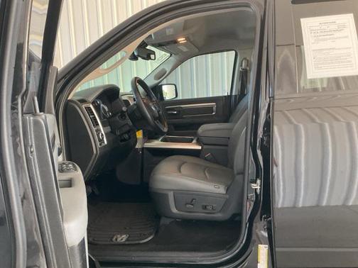 2018 RAM 1500 ST