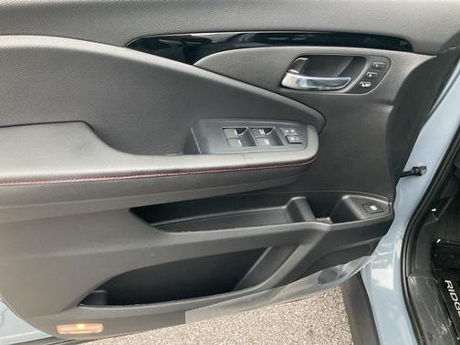 2025 Honda Ridgeline Black
