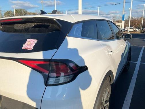 2024 Kia Sportage EX