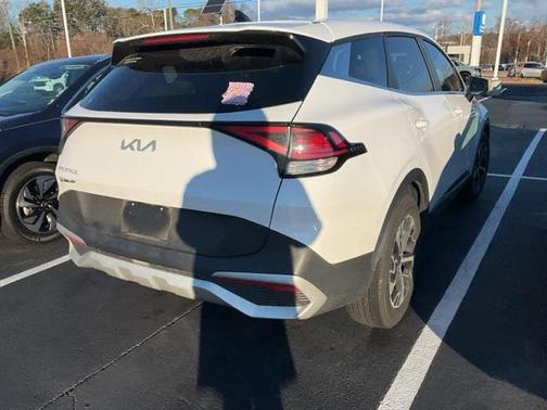 2024 Kia Sportage EX