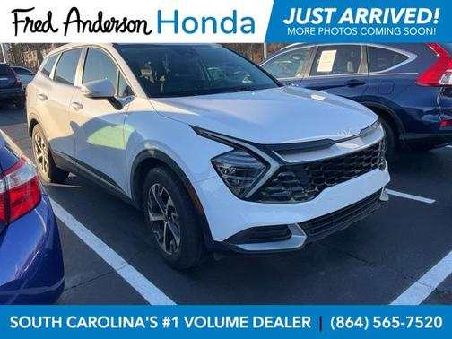 2024 Kia Sportage EX