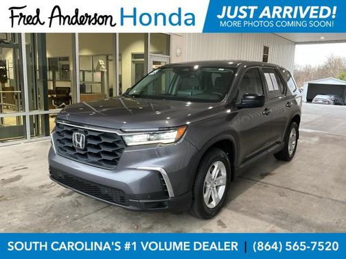 2023 Honda Pilot AWD LX