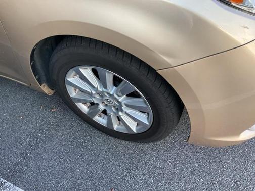 2011 Toyota Sienna Limited