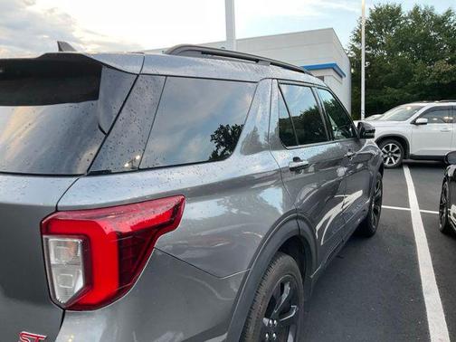 CARBONIZED GRAY METALLIC 2022 Ford Explorer ST
