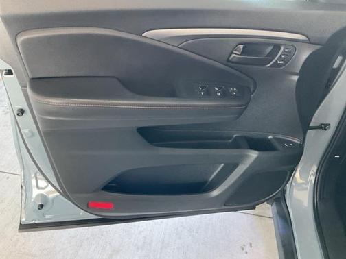 2023 Honda Passport AWD TrailSport