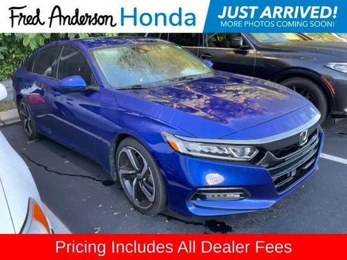 Still Night Pearl 2018 Honda Accord Sport