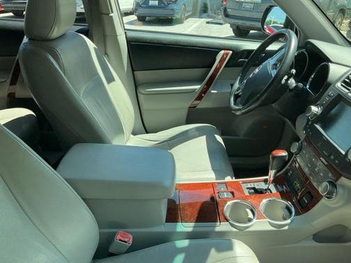 2012 Toyota Highlander Limited