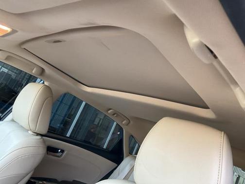2018 Toyota Avalon Hybrid XLE Premium