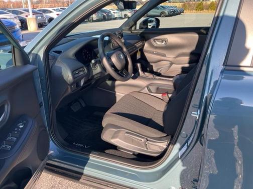 2025 Honda HR-V AWD Sport