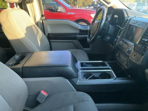 AGATE BLACK 2019 Ford F-150 XLT