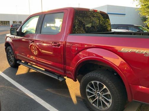 AGATE BLACK 2019 Ford F-150 XLT
