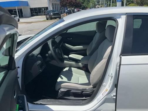 2025 Honda Accord LX 1.5T