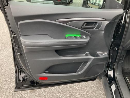 2025 Honda Ridgeline Sport