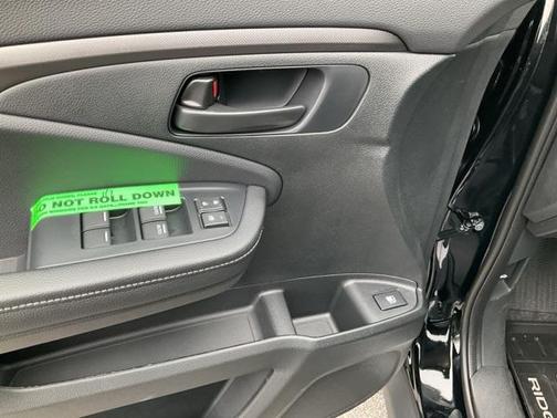 2025 Honda Ridgeline Sport