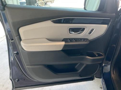 2024 Honda Pilot Touring 8-Passenger