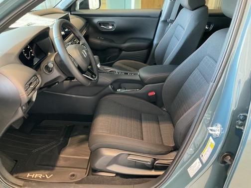 2026 Honda HR-V 2WD Sport