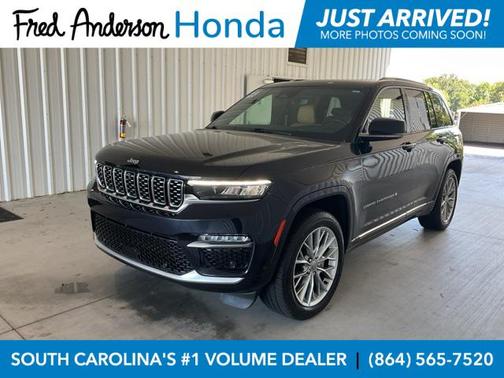 2023 Jeep Grand Cherokee Summit