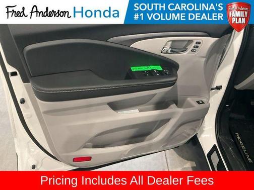 Platinum White Pearl 2026 Honda Ridgeline RTL