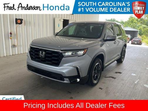 Silver Metallic 2025 Honda Pilot EX-L