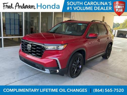 2025 Honda Pilot Touring 8-Passenger