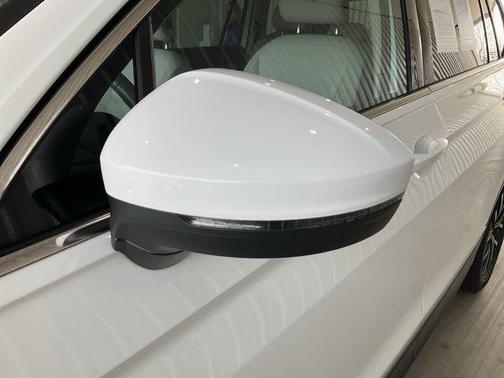 2021 Volkswagen Tiguan 2.0T SE 4MOTION