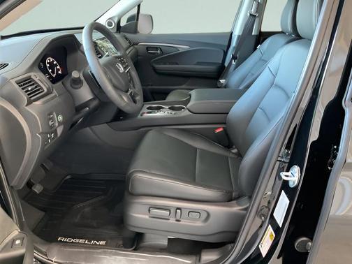 Crystal Black 2026 Honda Ridgeline RTL