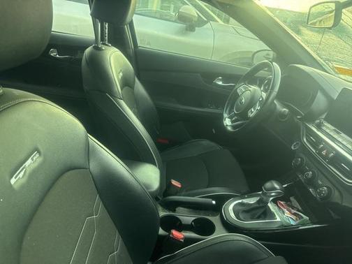 2021 Kia Forte GT-Line