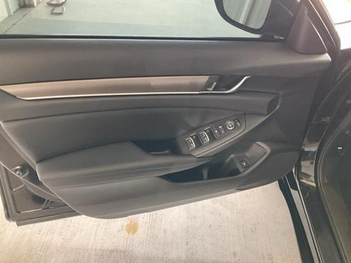 2021 Honda Accord Hybrid Base