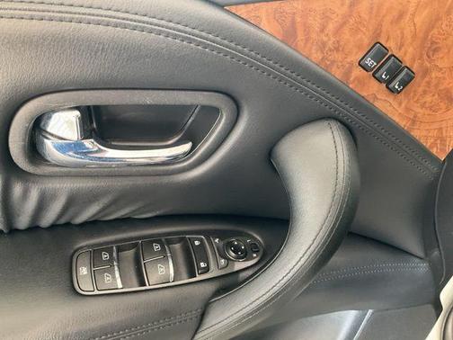 2021 Nissan Armada SL 4WD