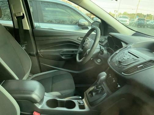 INGOT SILVER METALLIC 2014 Ford Escape S