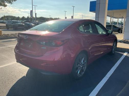 2018 Mazda Mazda3 Touring