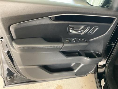 2024 Honda Pilot Touring 8-Passenger