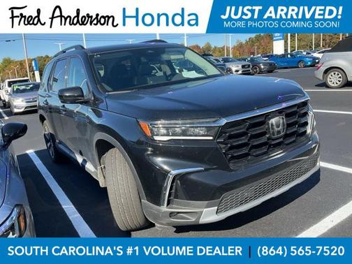 2024 Honda Pilot Touring 8-Passenger