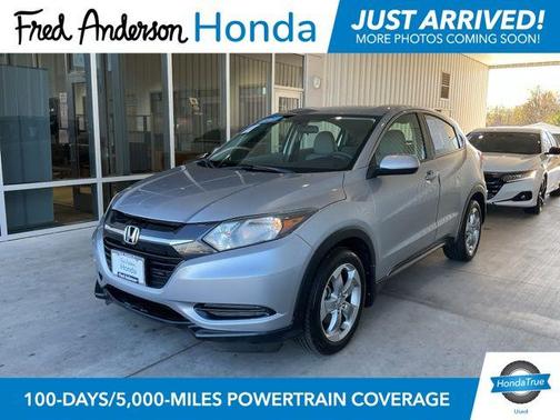 Lunar Silver Metallic 2017 Honda HR-V LX