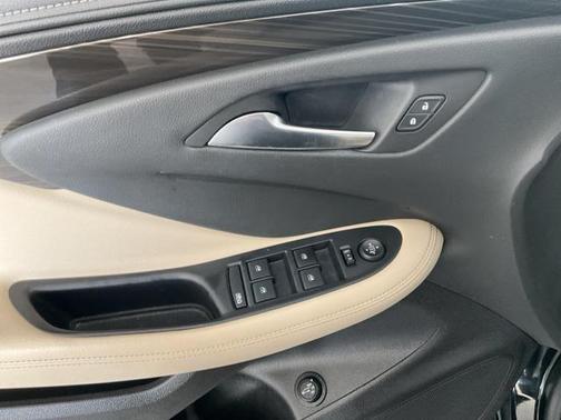 2020 Buick Envision FWD Preferred