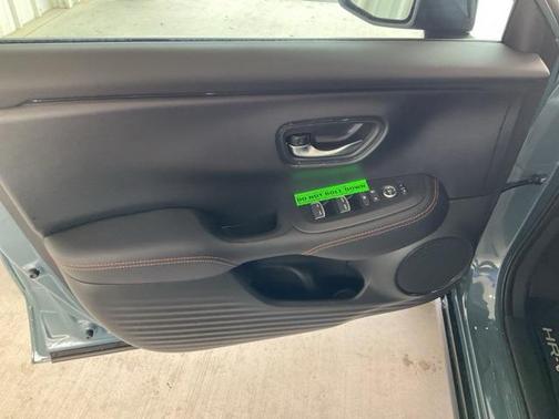 2026 Honda HR-V 2WD Sport