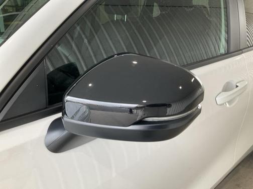 2026 Honda HR-V 2WD Sport