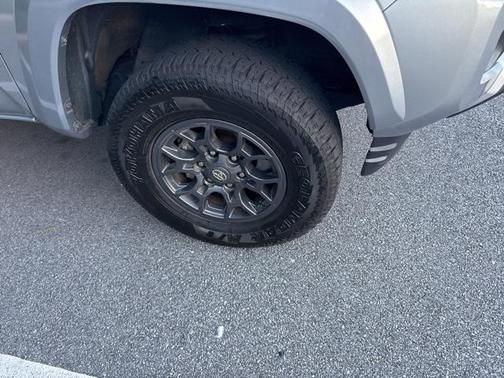 2018 Toyota Tacoma SR5
