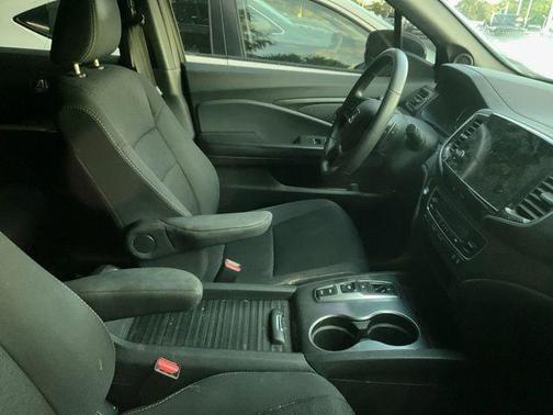Crystal Black Pearl 2021 Honda Passport 2WD Sport