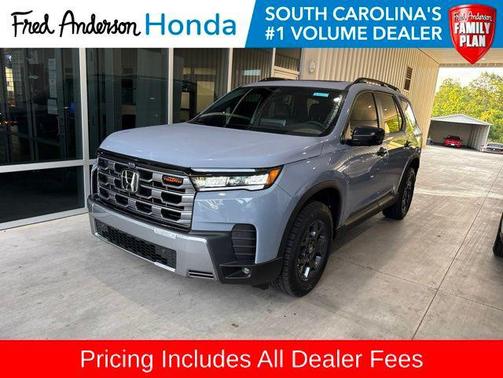 Sonic Gray Pearl 2026 Honda Pilot TrailSport
